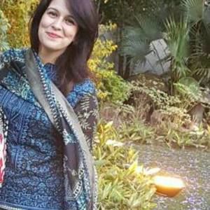 Meet your Posher, Natasha